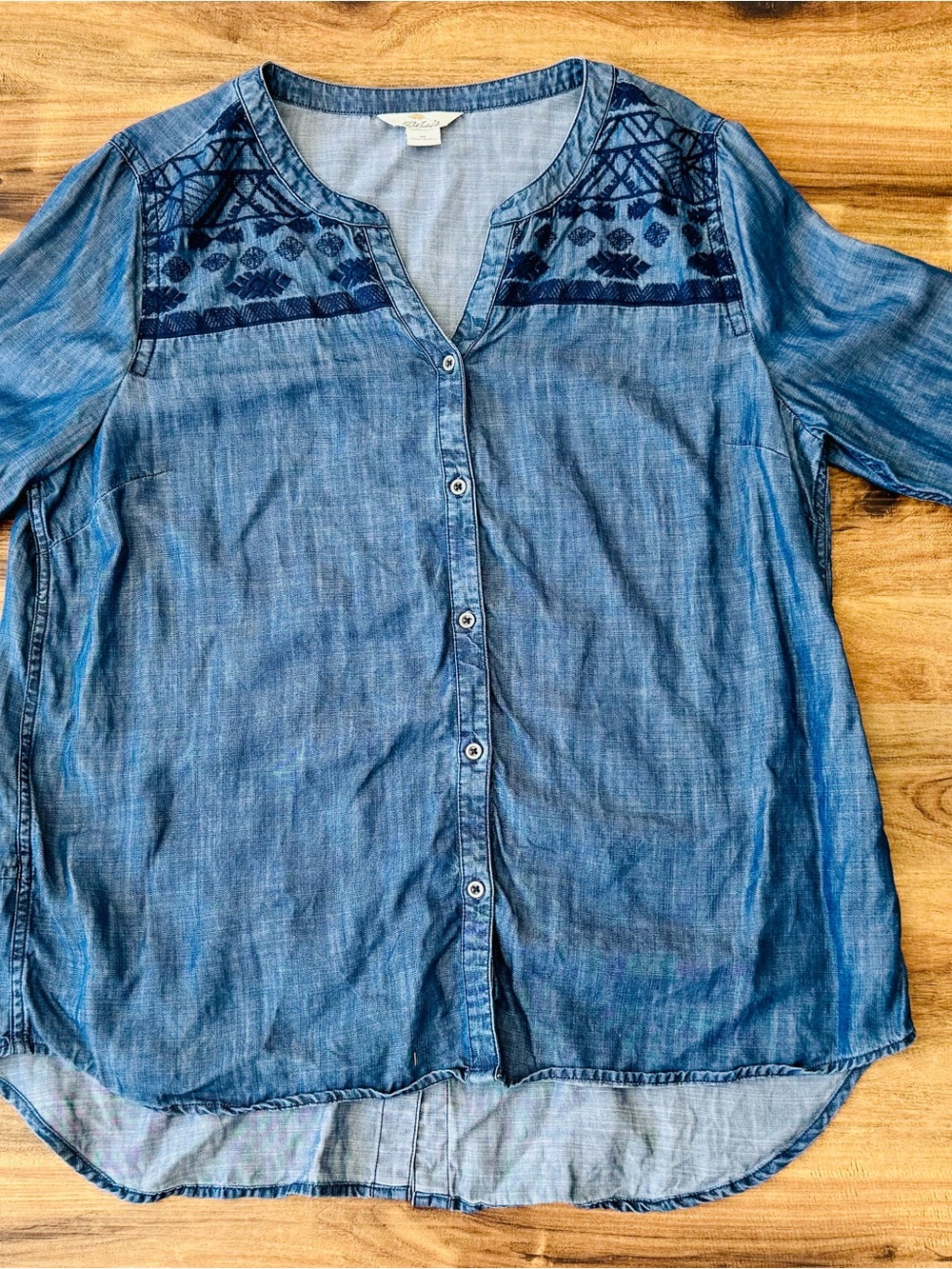 Bob Timberlake Chambray Embroidered Button-Down Women’s Shirt Denim Blue Size XL